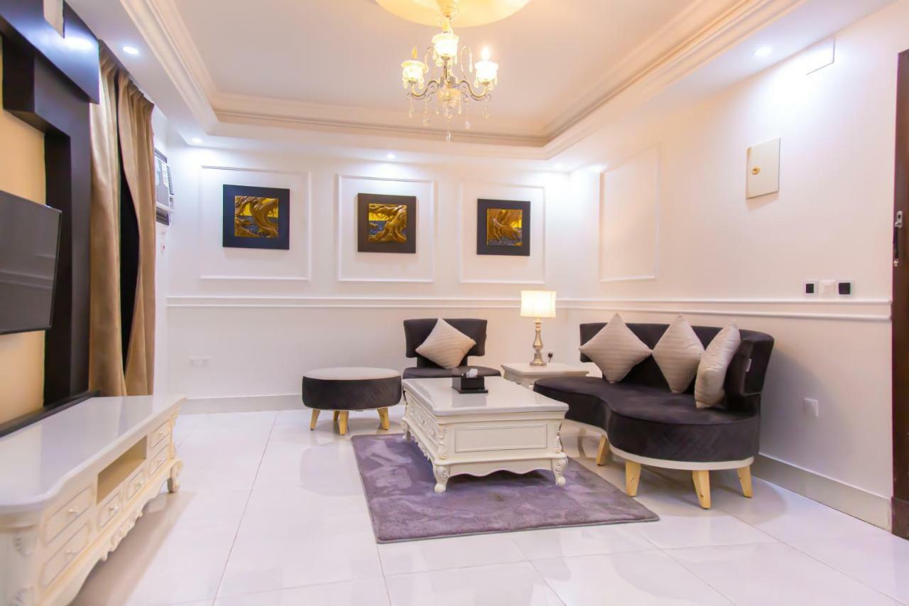 Отель Grand House Абха Экстерьер фото