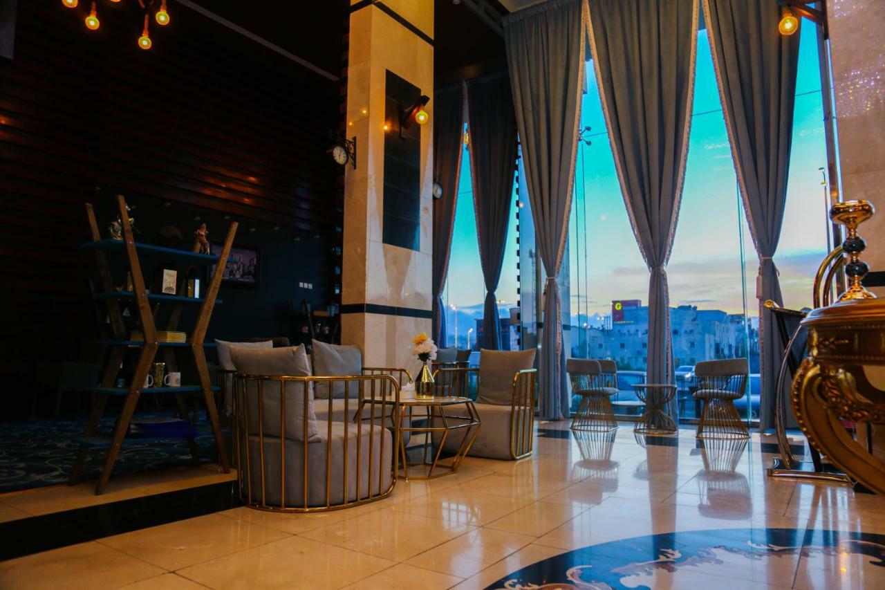 Отель Grand House Абха Экстерьер фото